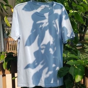 NWOT Fulcrum M Blue Tee Shirt